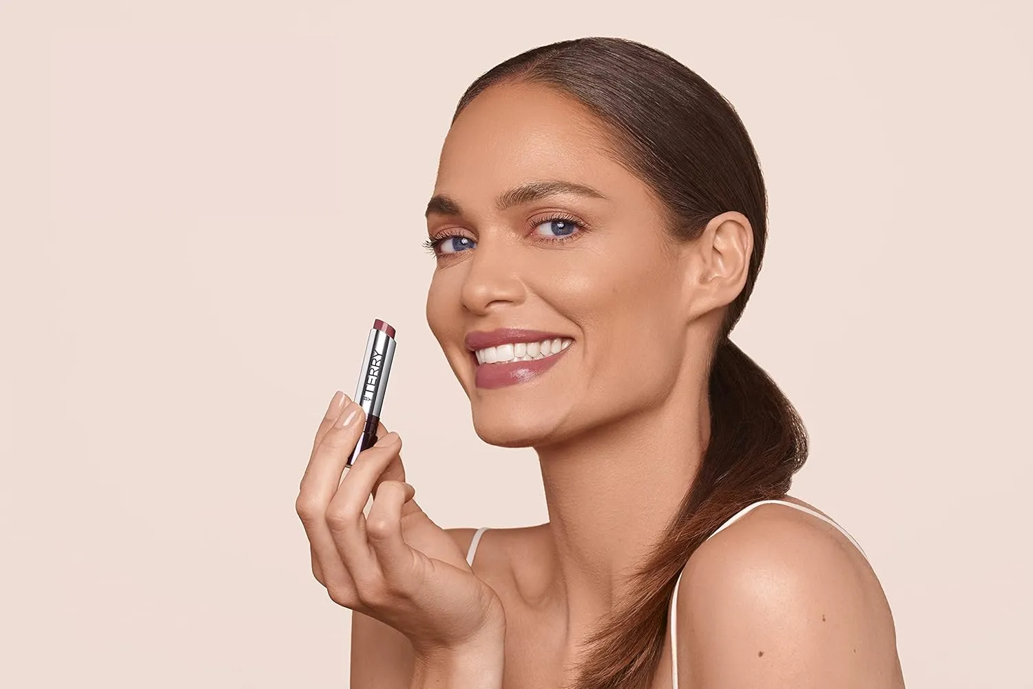 By Terry Hyaluronic Hydra-Balm Hydrating Lipstick, For Soft, Plump Lips, UV Defense, Add Color & Shine, Vegan, Dare to Bare