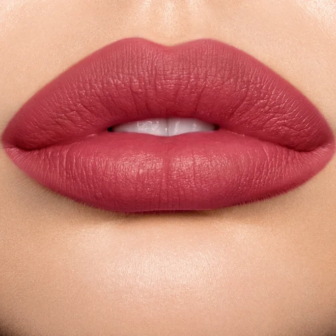 CHARLOTTE TILBURY HOT LIPS (FIRST DANCE)