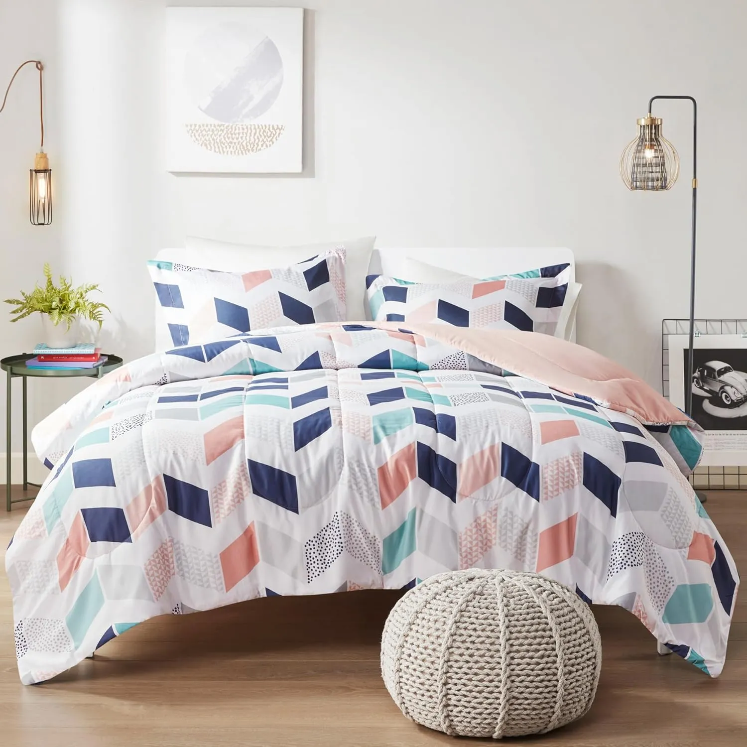 Comfort Spaces Kylar Cozy Comforter Set, Vibrant Chevron Ruching Design with Solid Reverse, All Season Down Alternative Bedding with Matching Sham, Full/Queen (88 in x 92 in), Multi/Blush 3 Piece