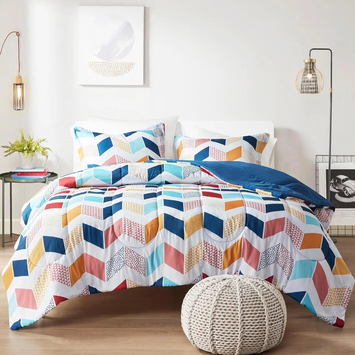 Comfort Spaces Kylar Cozy Comforter Set, Vibrant Chevron Ruching Design with Solid Reverse, All Season Down Alternative Bedding with Matching Sham, Twin/Twin XL (66 in x 90 in), Multi/Aqua 2 Piece