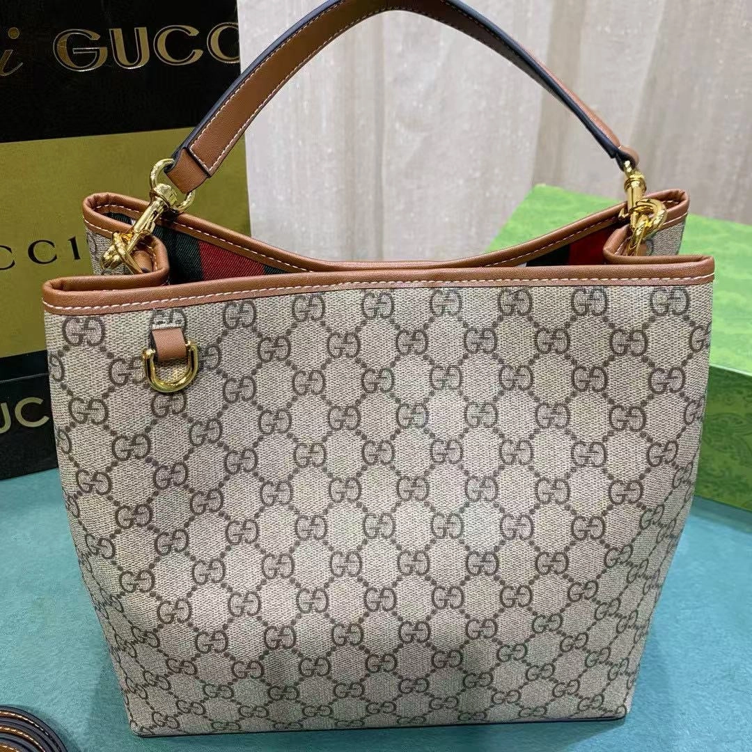 GC698 GG Emblem Small Shoulder Bag / 9.8"W x 9.8"H x 5.9"D