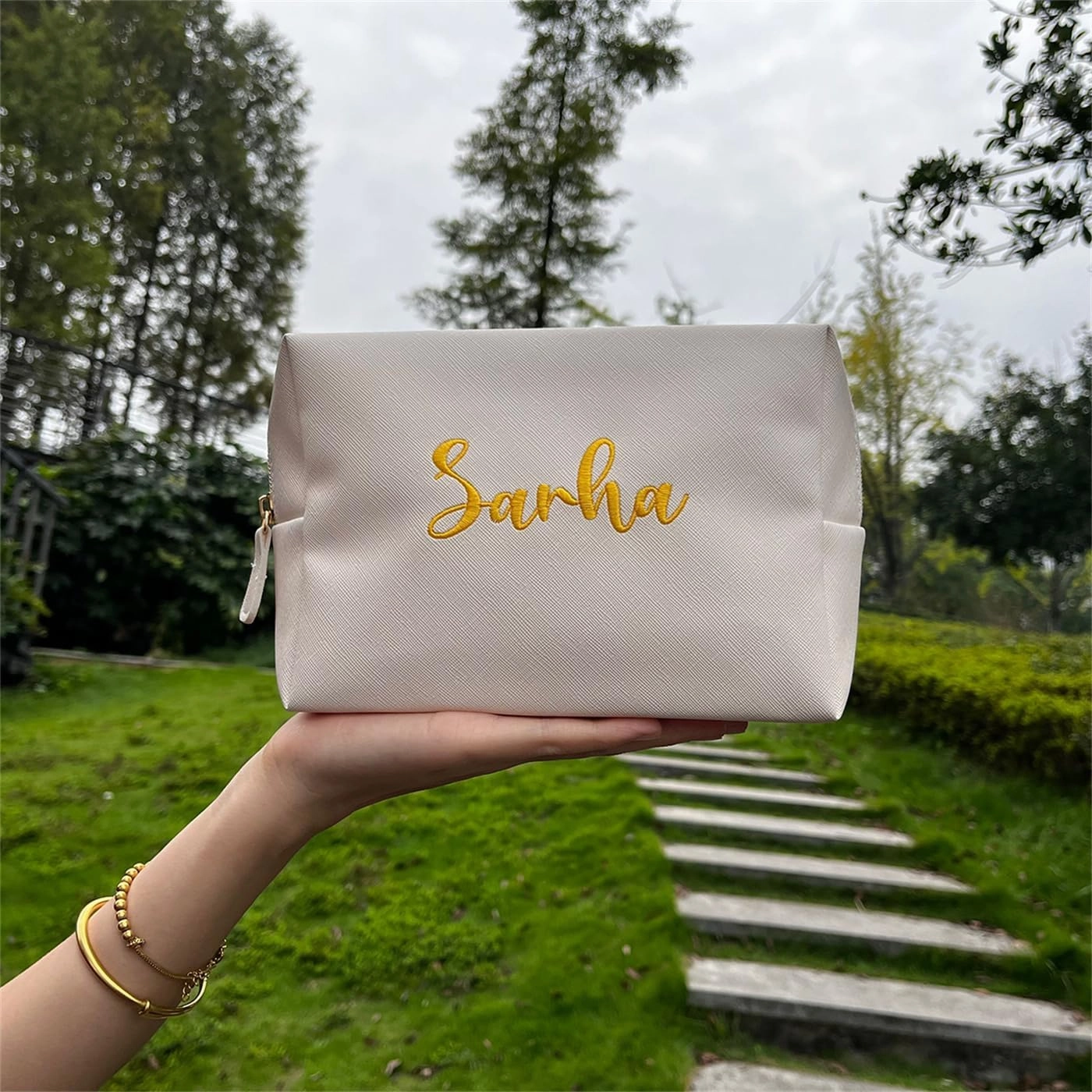 GOPHIE Embroidered Large Make up Bag,Personalized Skincare Bag,Cosmetic Travel Bags for Women Gift For Wedding,Set of 6, Beige