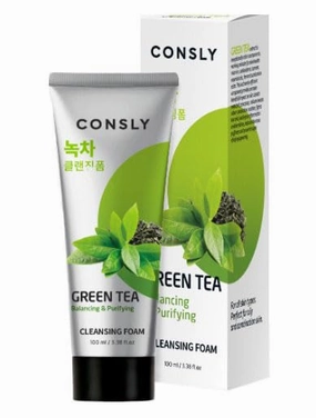 Green Tea Balancing Creamy Cleansing Foam, Deep Cleansing and Mattifying Face Wash for Oily and Combination Skin, Soothing and Antibacterial Formula for All Skin Types