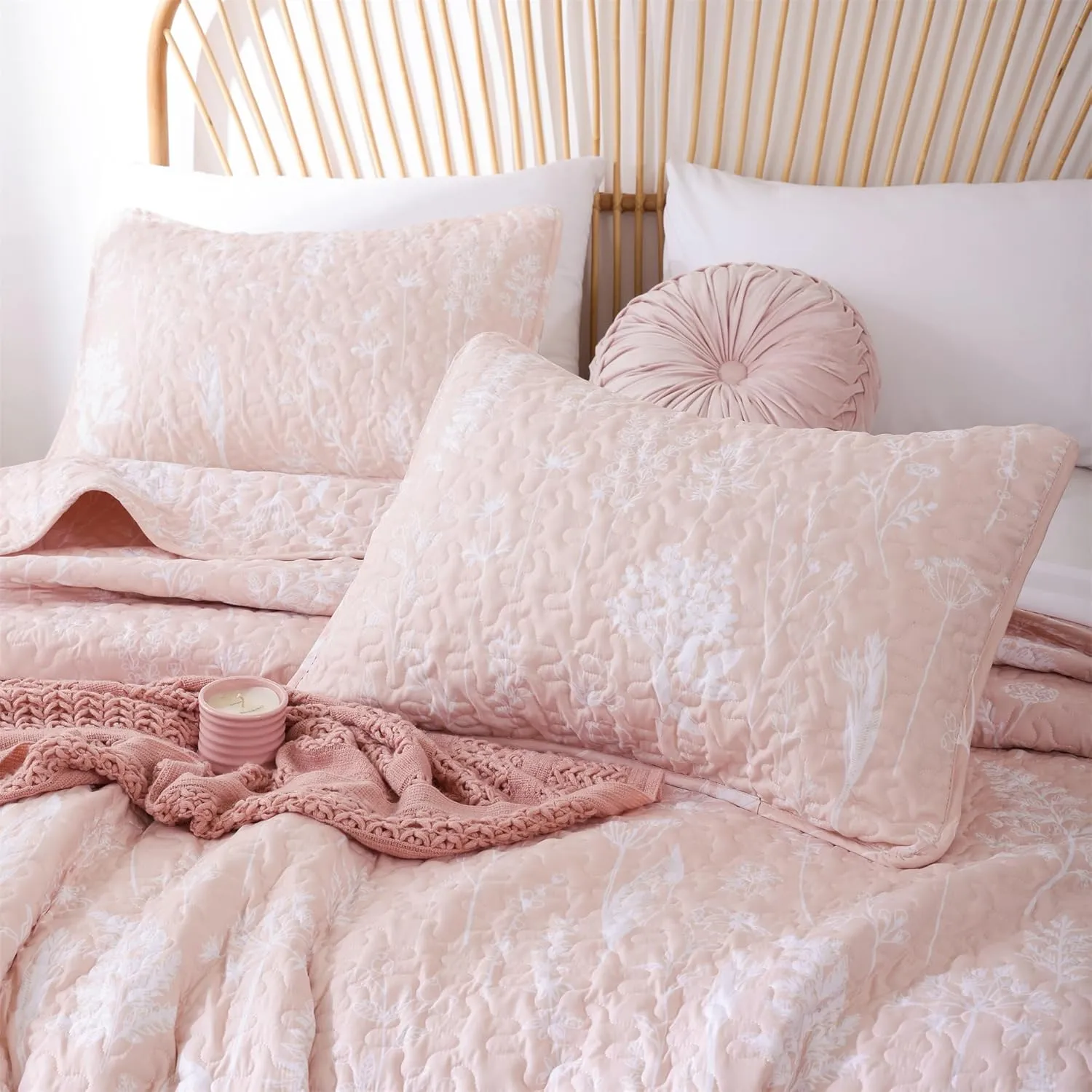 JANZAA Quilts Queen Size Blush Quilt Botanical with Floral Pattern Microfiber Bedspreads Queen Size 3 Pieces Lightweight Comforter Reversible Bedding Set with 2 Pillow Cases