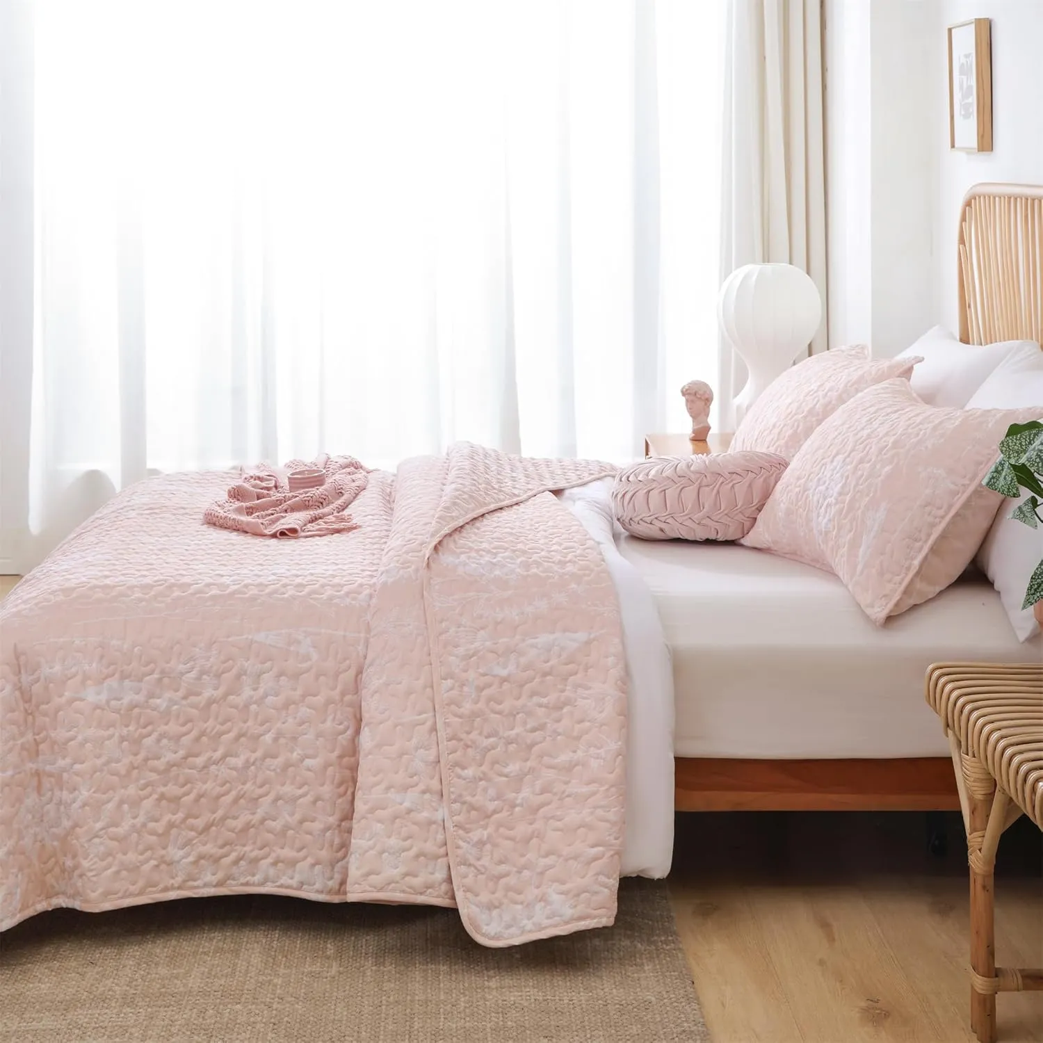 JANZAA Quilts Queen Size Blush Quilt Botanical with Floral Pattern Microfiber Bedspreads Queen Size 3 Pieces Lightweight Comforter Reversible Bedding Set with 2 Pillow Cases