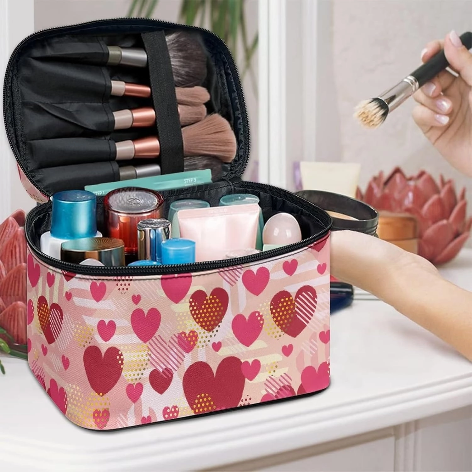 JEOCODY Cosmetic Bag Hearts Valentine Cosmetic Bag for Teen Girls Skull and Rose Print Portable Makeup Pouch Multifunction Toiletry Bag for Cosmetics Makeup Brushes Jewelry Accessories