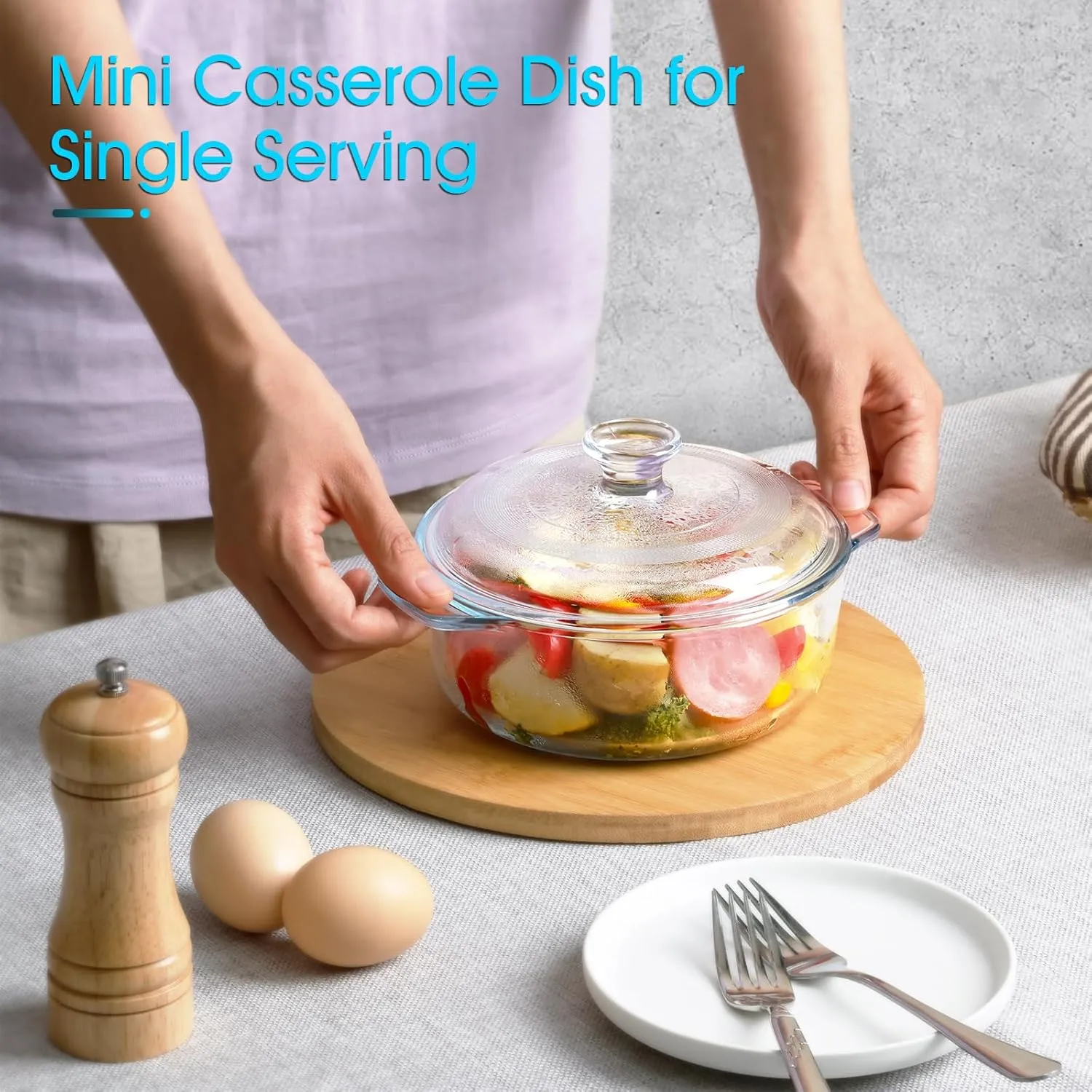 NUTRIUPS Mini Glass Casserole Dish with Lid Oven Safe Round Casserole Dish 6"" Glass Baking Dish With Lid Small Casserole Cookware (28.7oz), clear