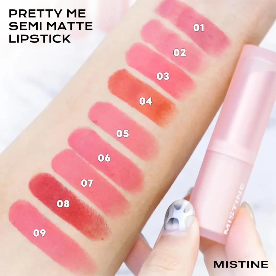 Pretty Me Semi Matte Lipstick – 3.5g Velvet Finish, Smooth & Blurring Lip Lines (08 Scarlet Rose)