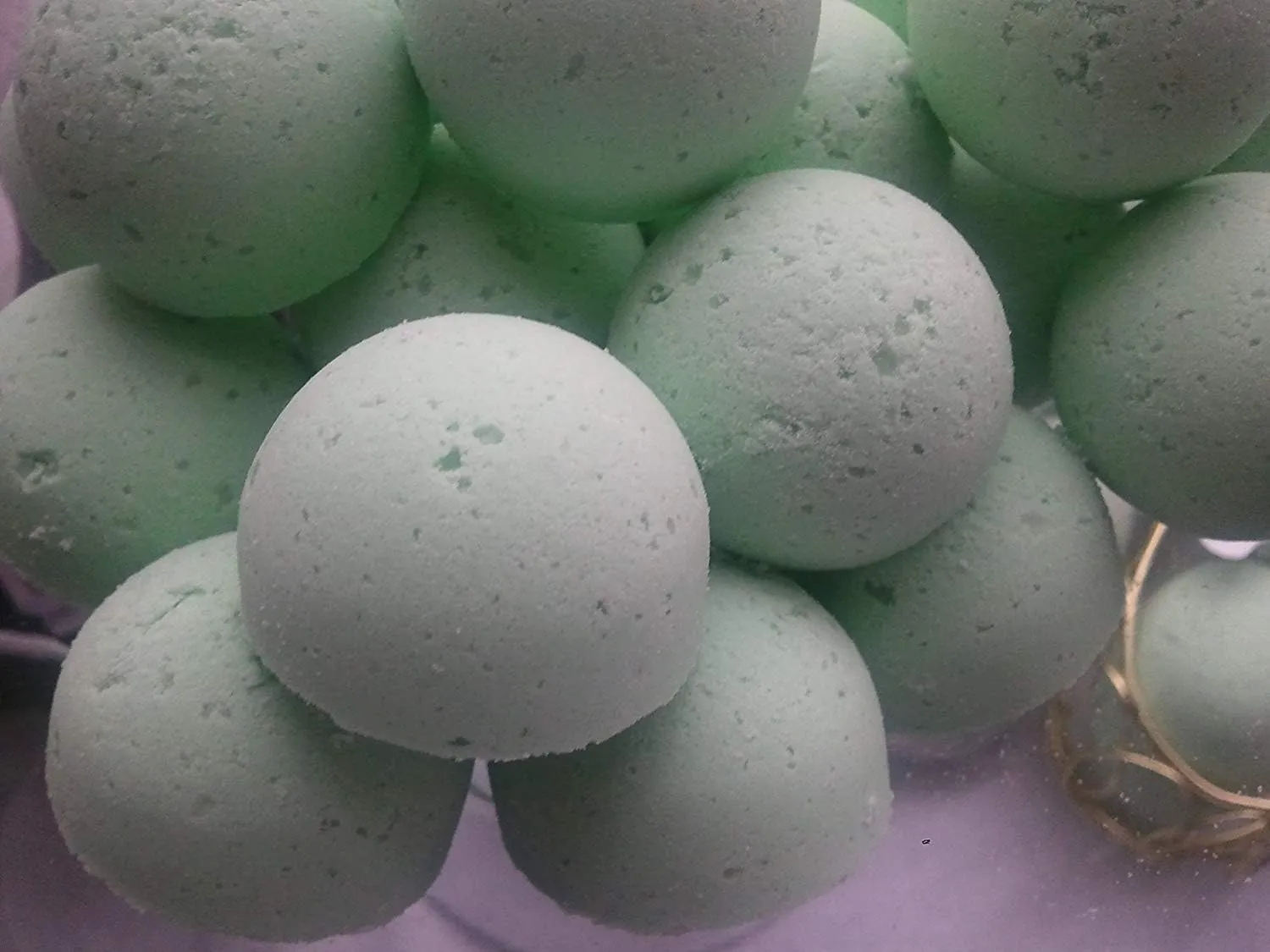 STAR Bath Bombs - 14 Bath Beneath the Stars Bomb Fizzies with Shea Butter (Ultra Moisturizing) 1 Oz Each great for dry skin (Beneath The Stars)