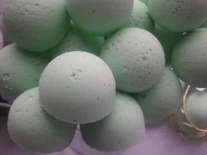 STAR Bath Bombs - 14 Bath Beneath the Stars Bomb Fizzies with Shea Butter (Ultra Moisturizing) 1 Oz Each great for dry skin (Beneath The Stars)